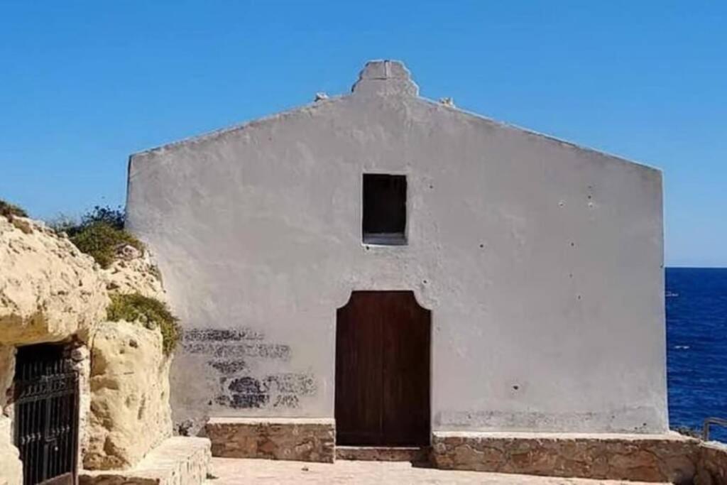 Very Well Apartment Porto Torres Exterior photo